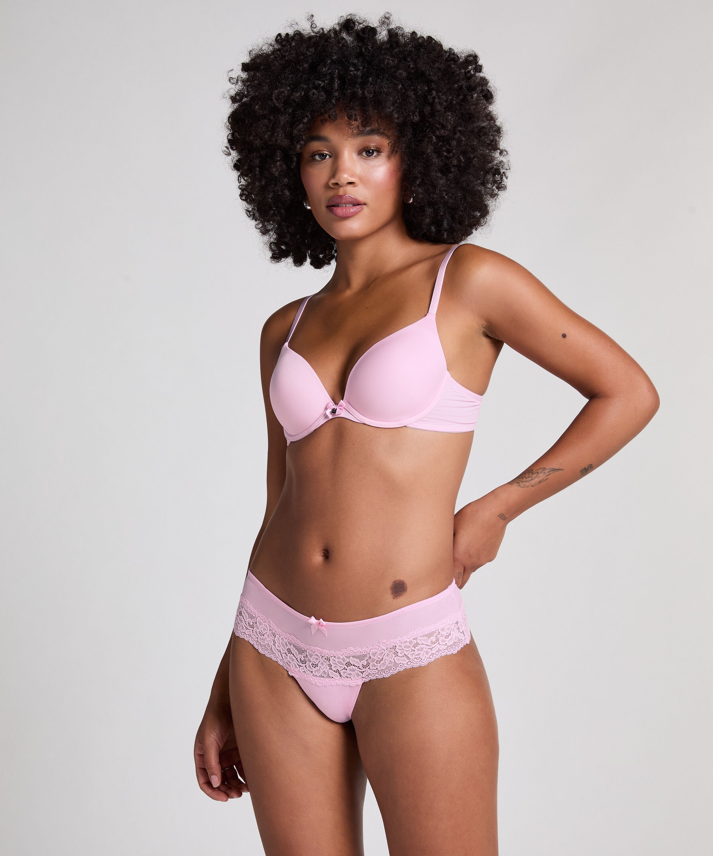 Paris boxerstring, Roze