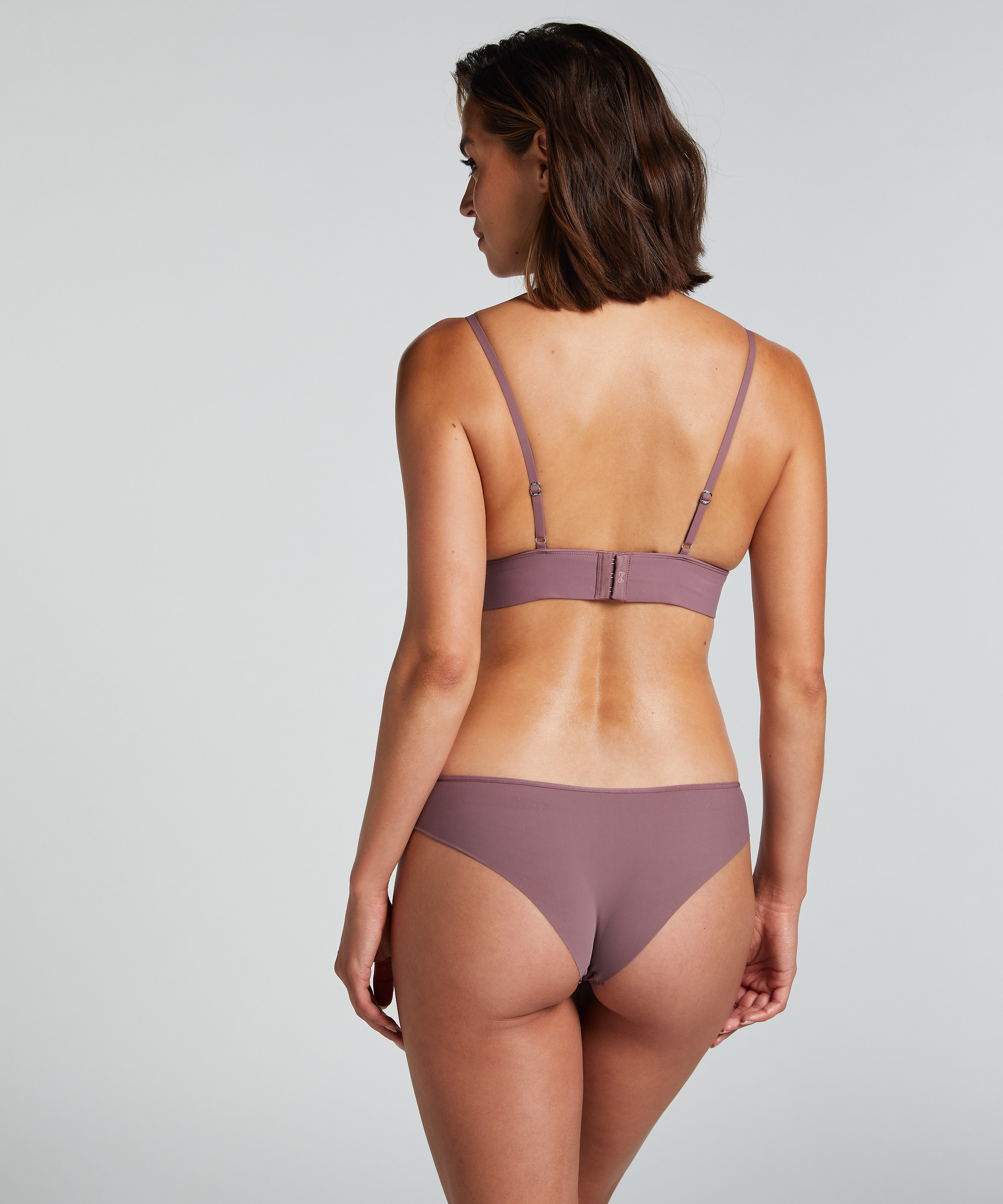 Triangle Brassi&egrave;re Smooth, Pourpre, main