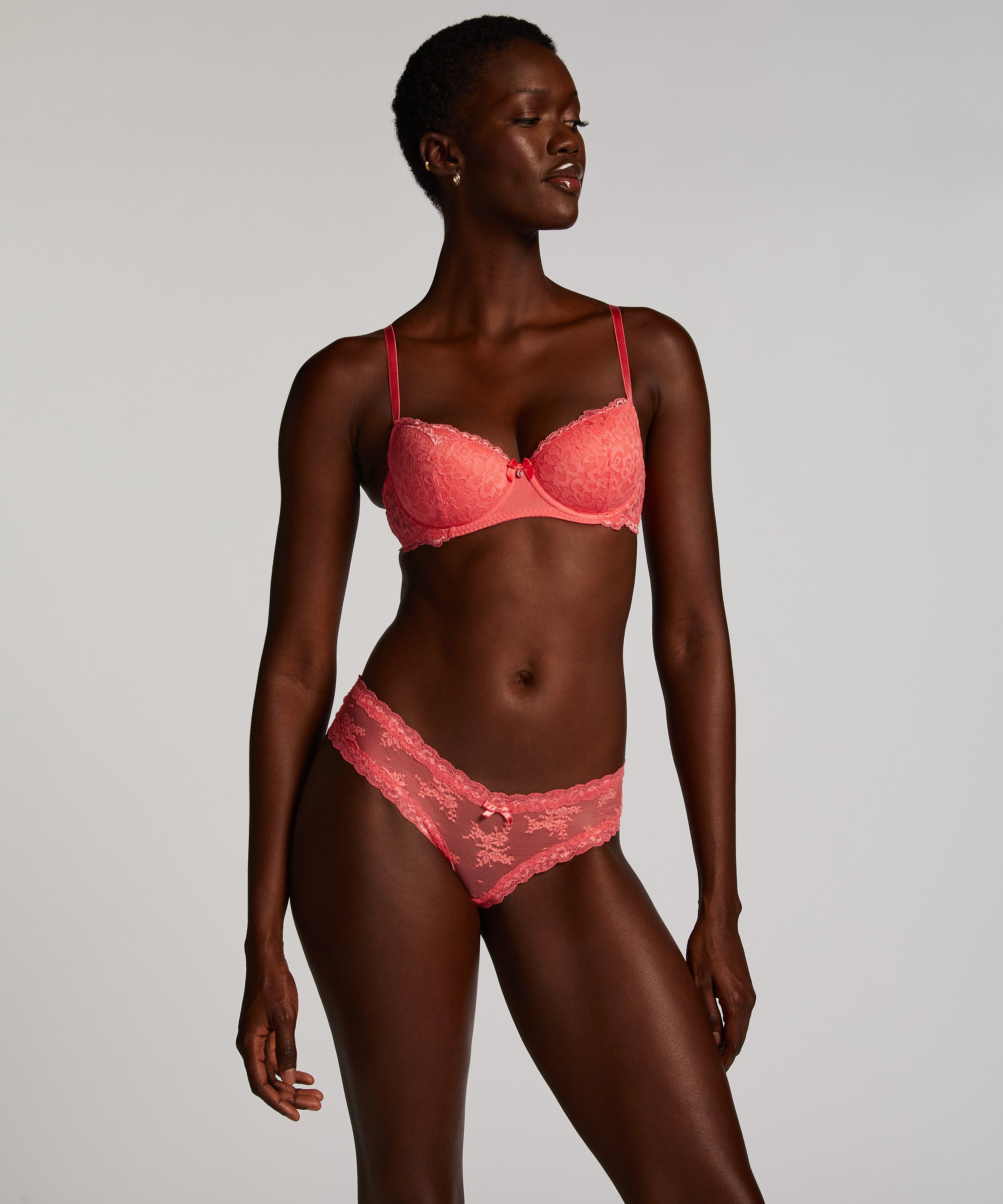 Brazilian V-shape mesh, Roze, main