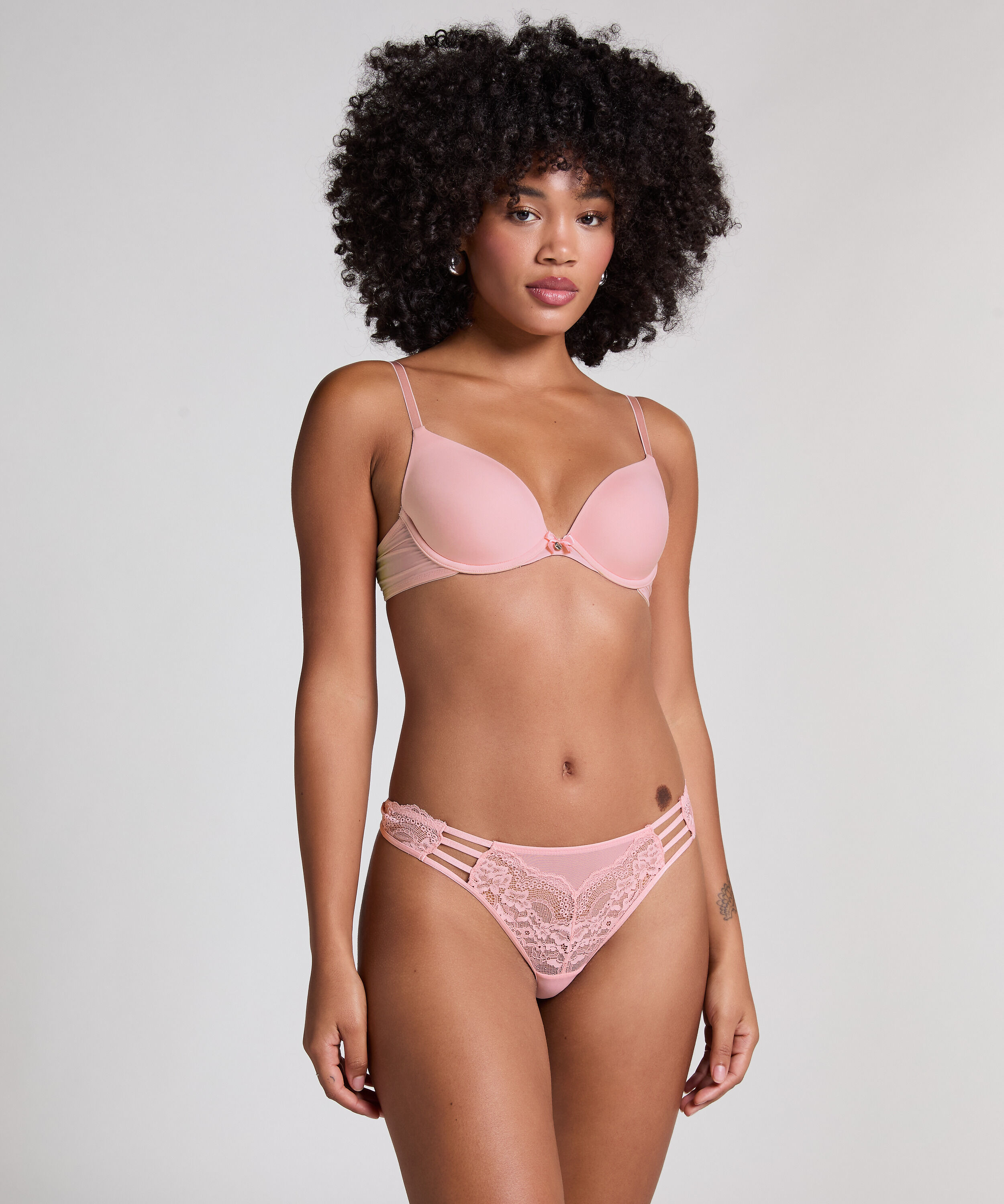 String Briar, Roze