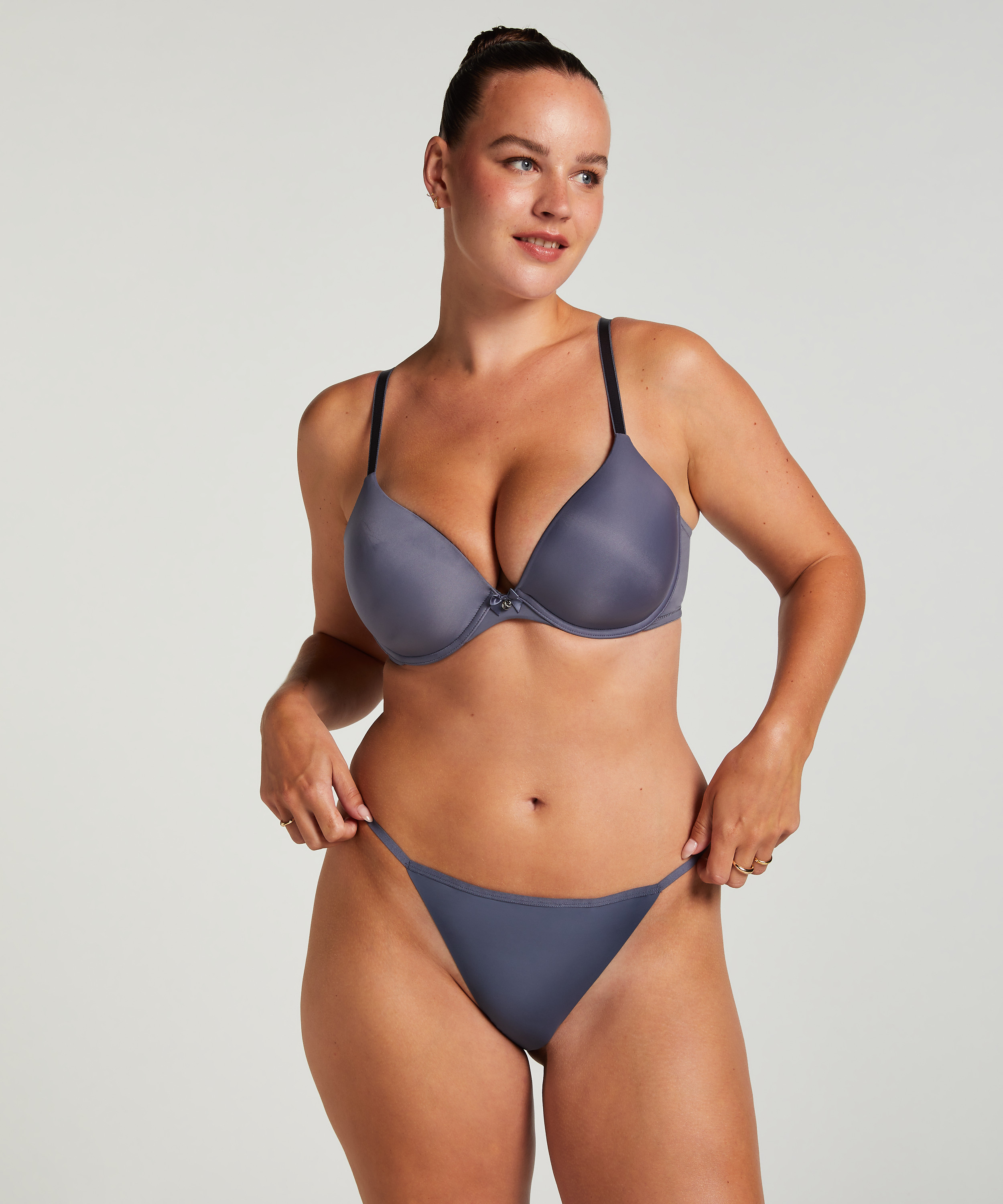 Soutien-gorge &agrave; armatures pr&eacute;form&eacute; Plunge, Gris, main