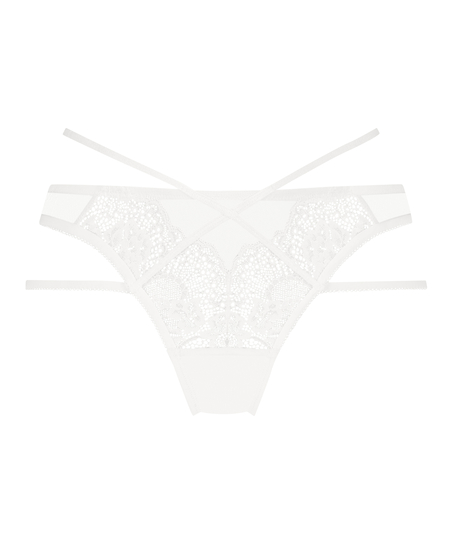 Brazilian Amala, Wit