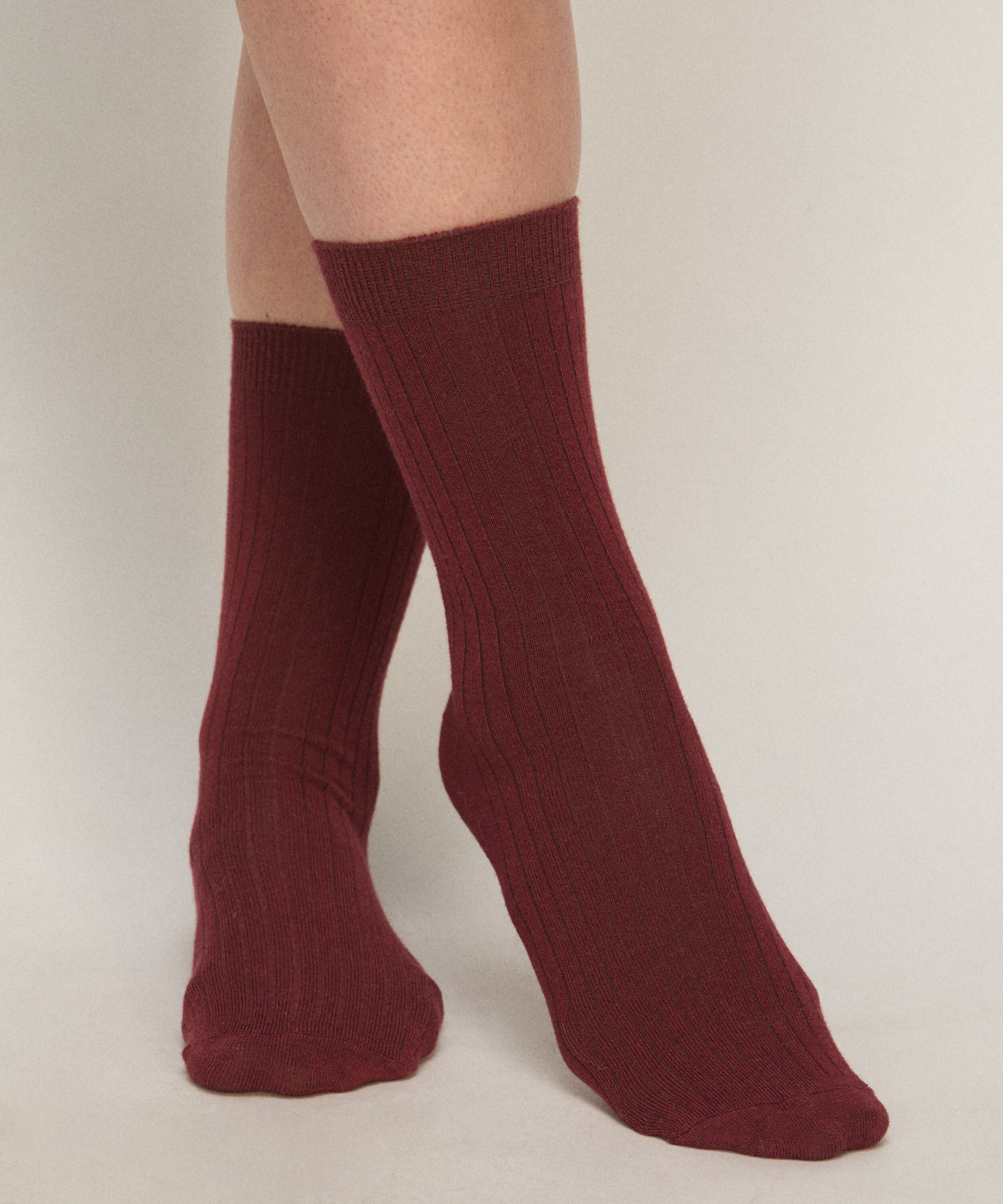 Cashmere Blend Ribbed Socks, Rouge Cashmere Blend Ribbed Socks, Rouge