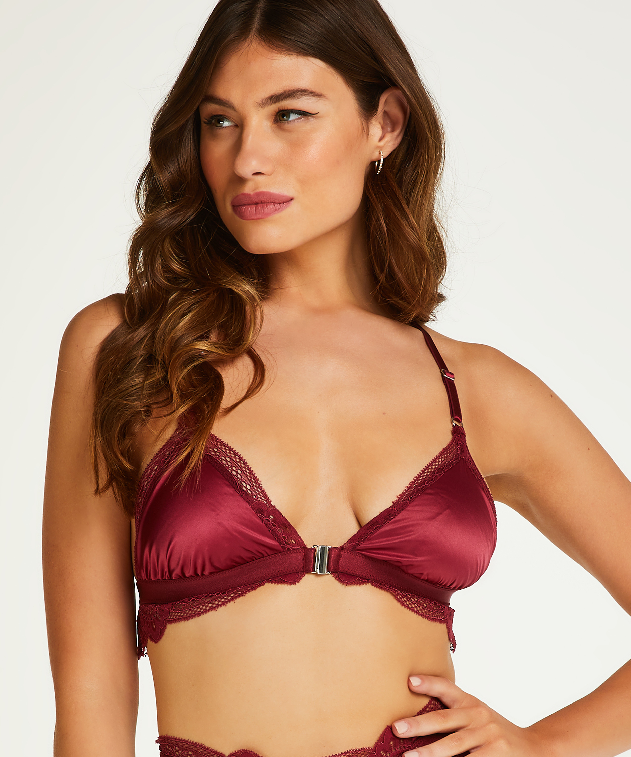 Brassière Rebecca Mir, Rouge, main