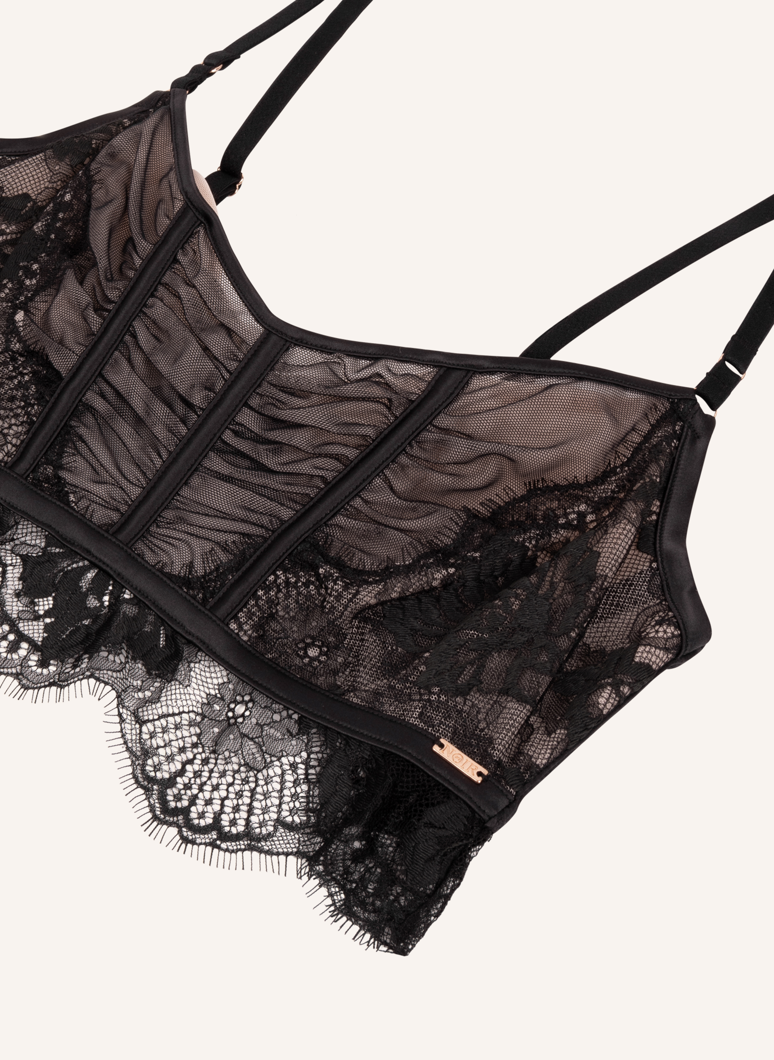 Soutien-gorge à armatures non-préformé longline Cynthia, Noir, main