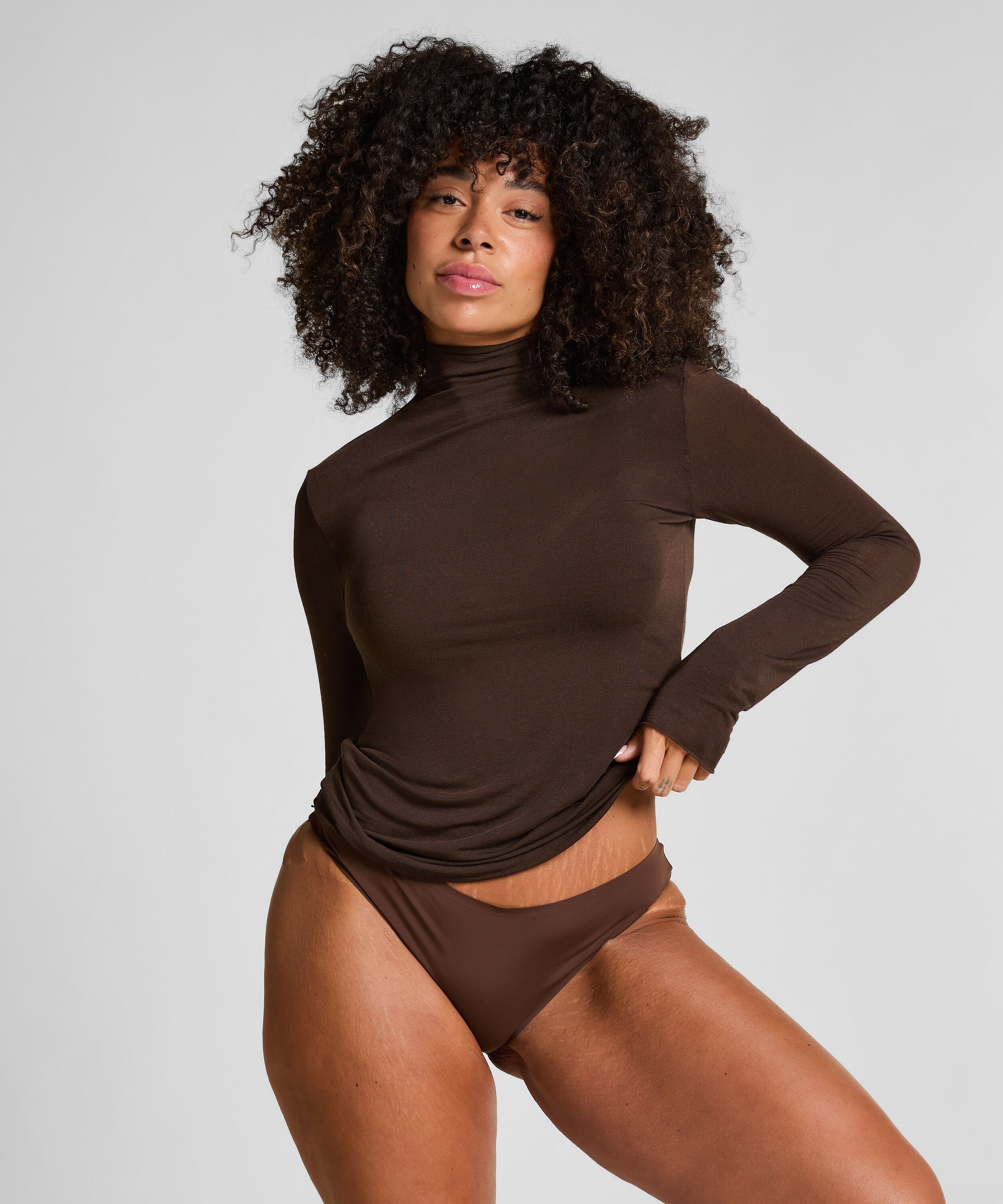 Haut avec cachemire à col roulé super soft, Brun