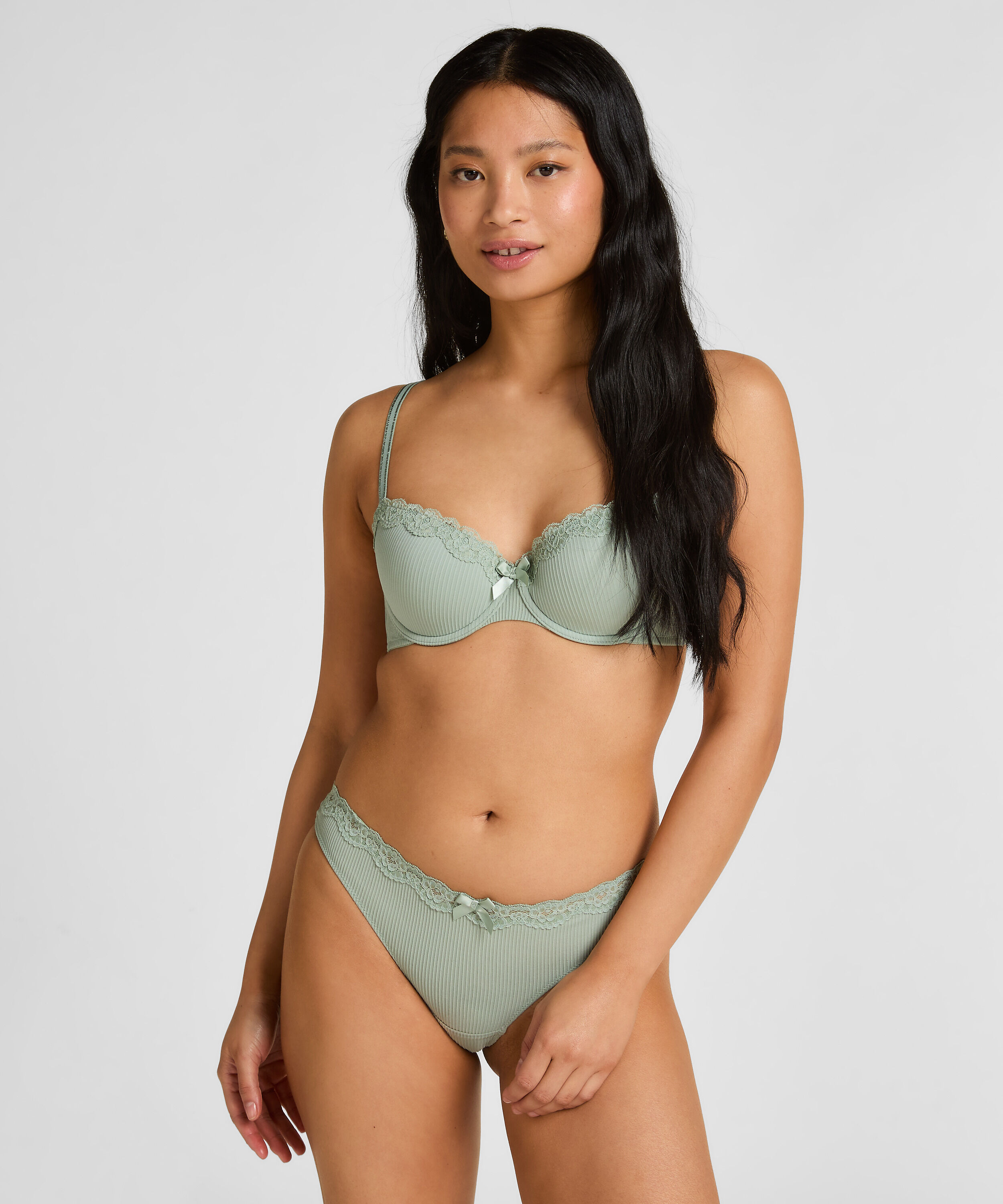 String Lola, Groen