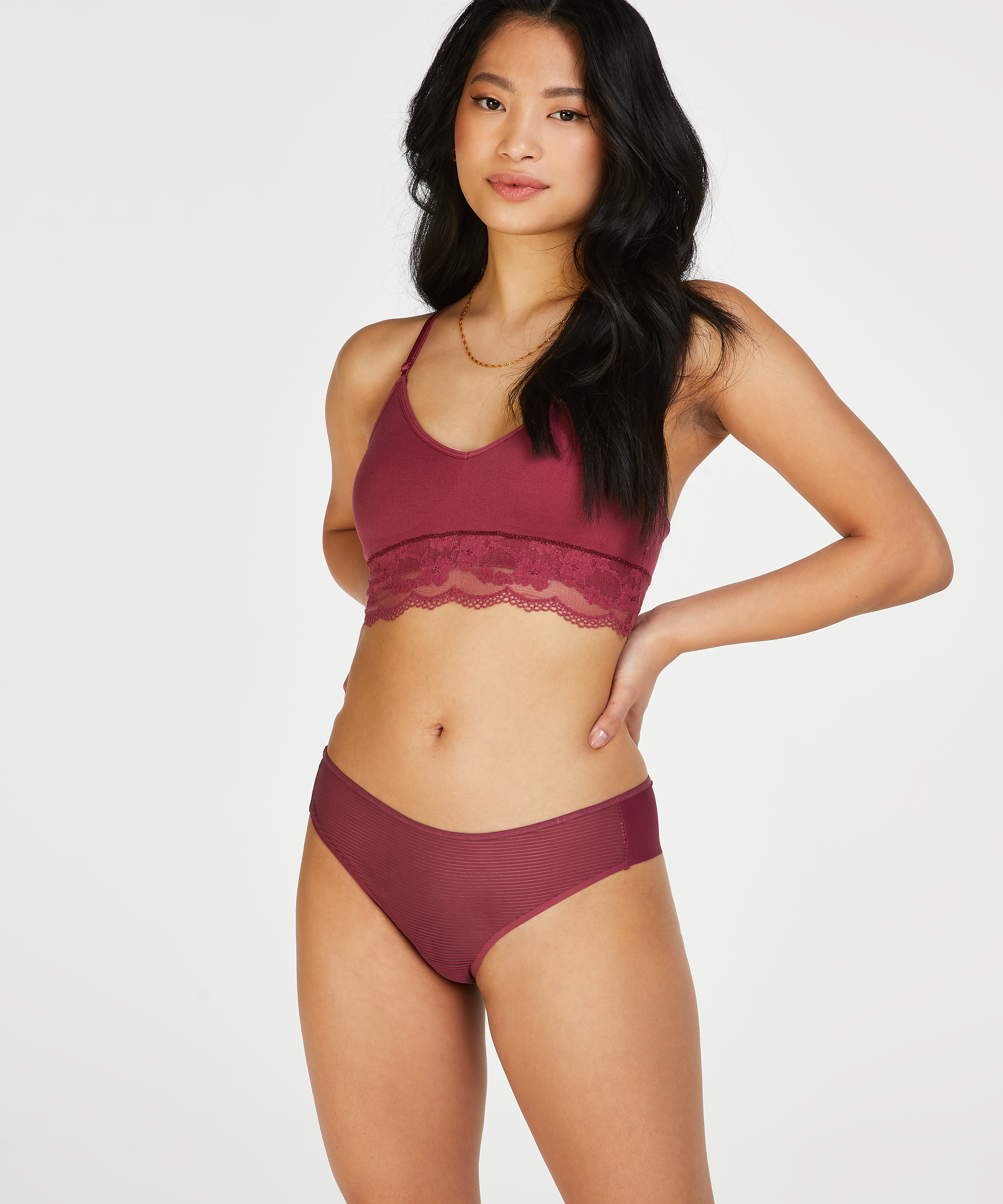 Invisible brazilian Stripe mesh, Rood, main