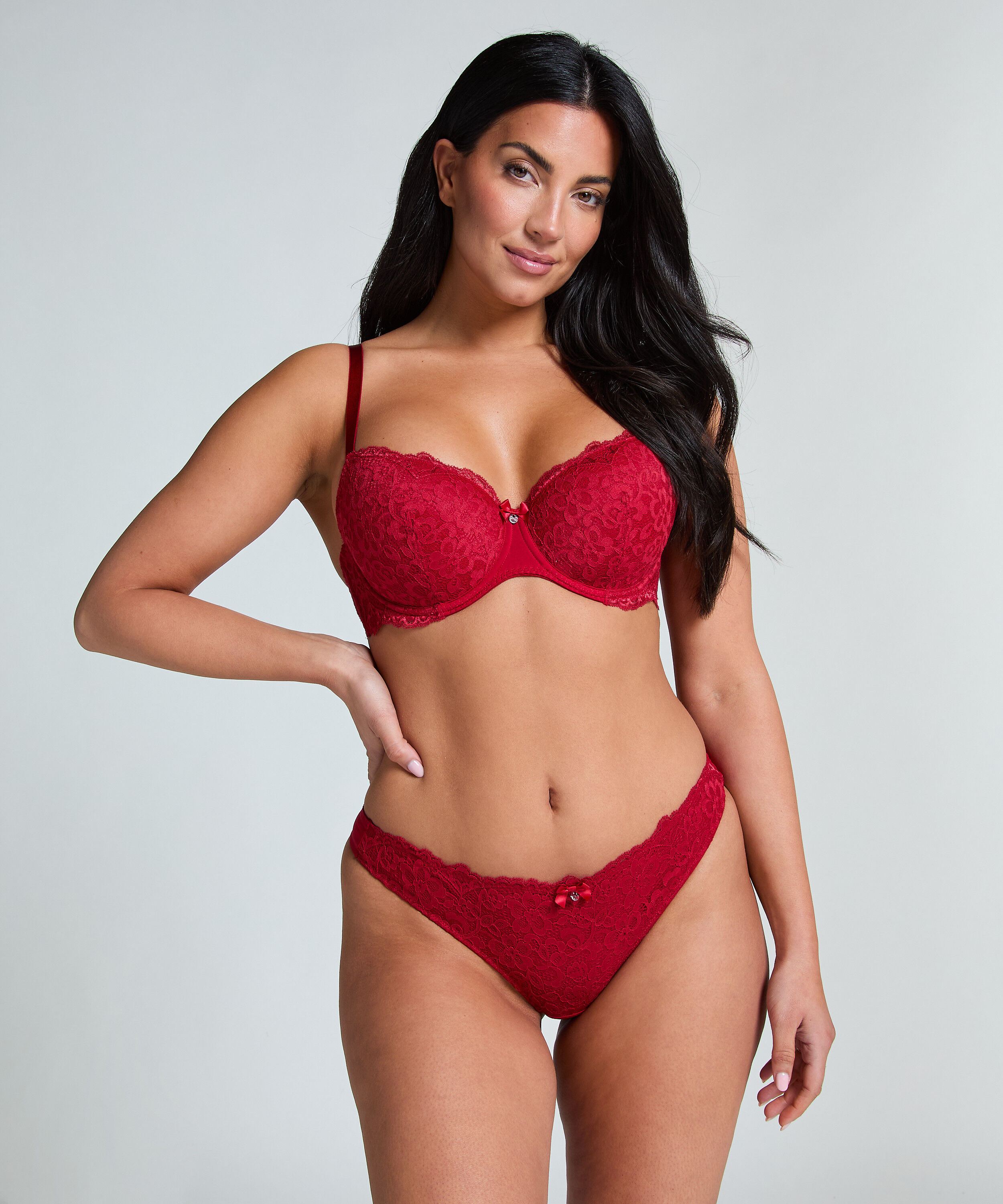 String Marine, Rouge