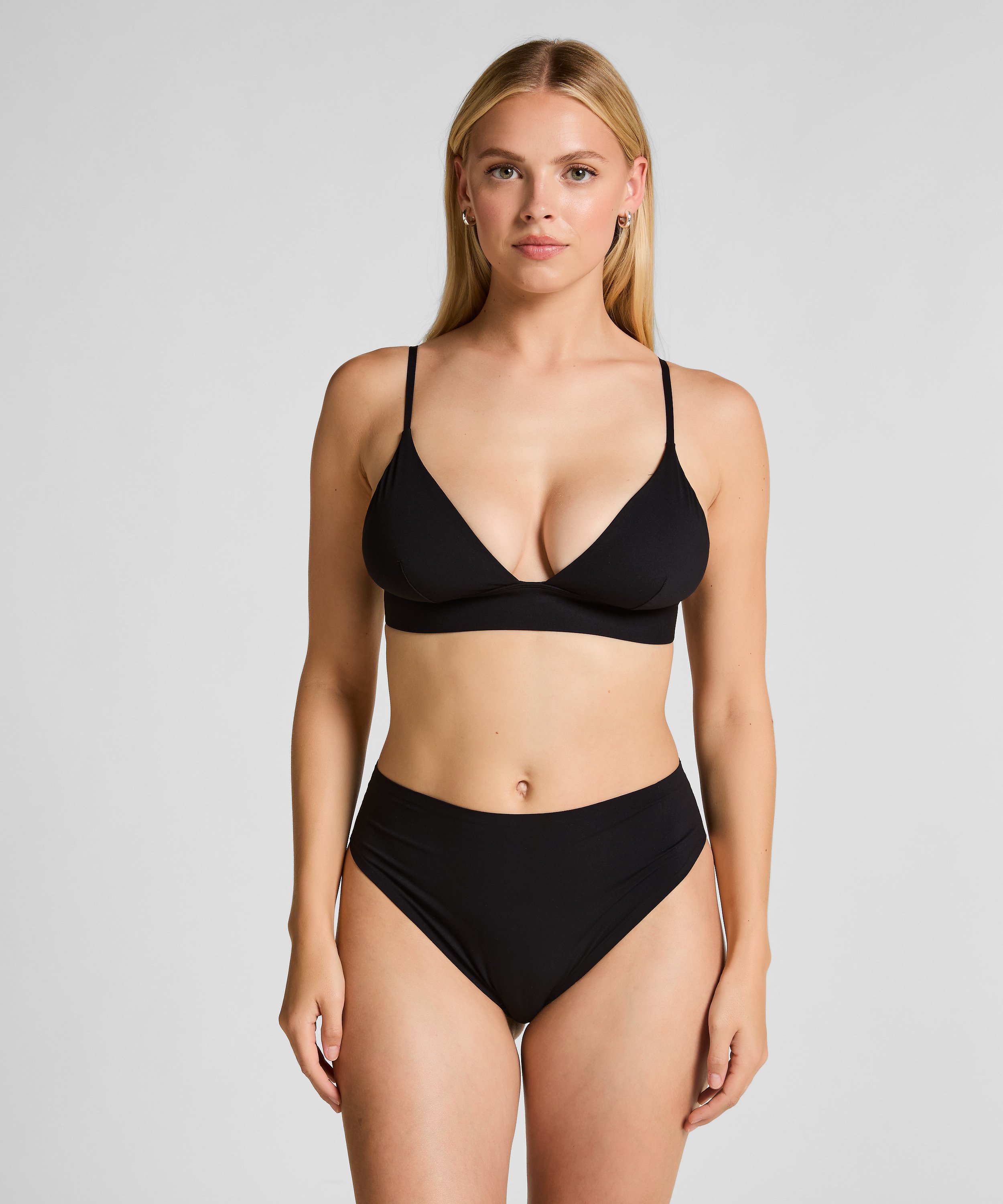 Triangle Brassi&egrave;re Smooth, Noir, main