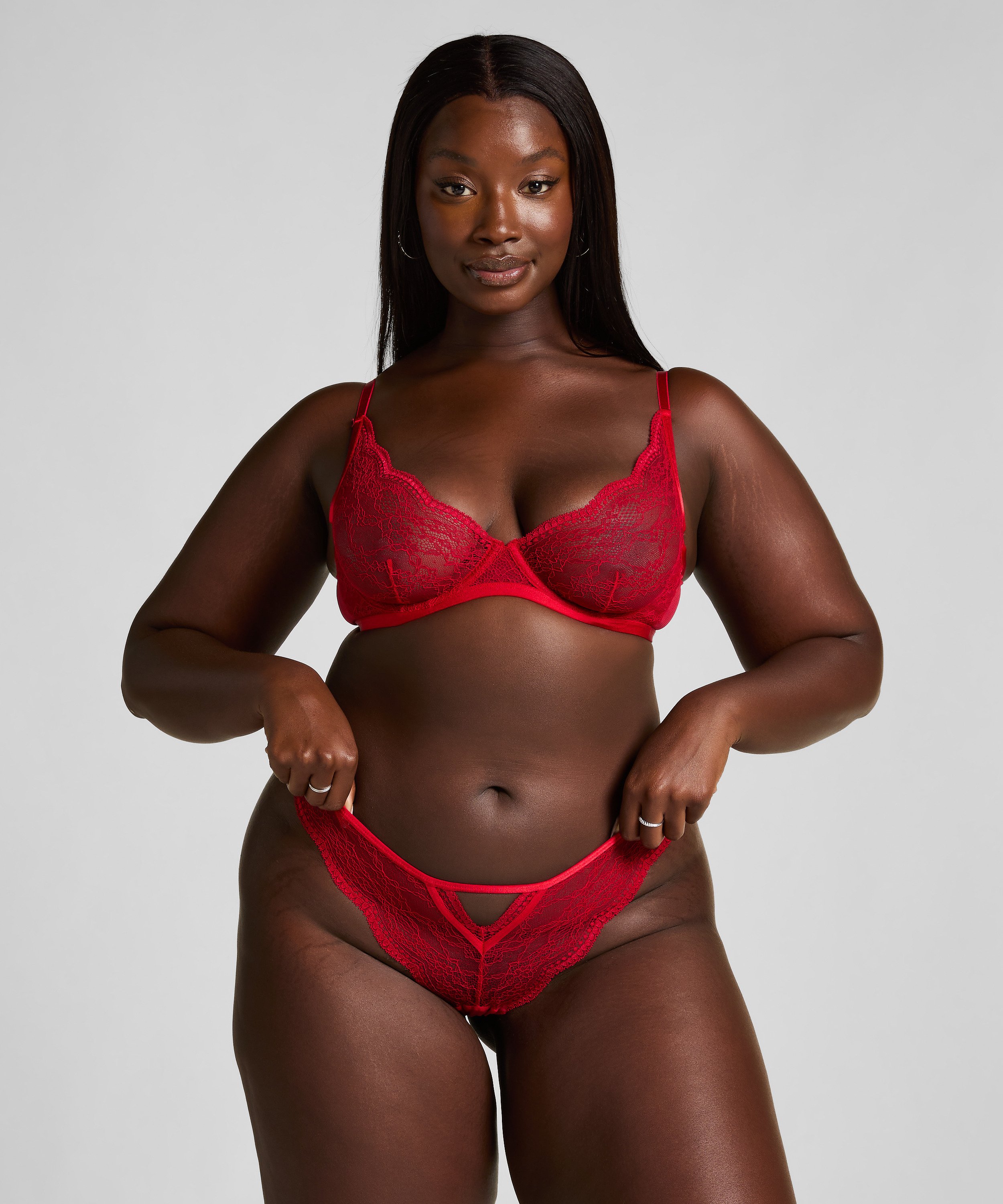 Soutien-gorge à armatures non-préformé Isabelle, Rouge, main