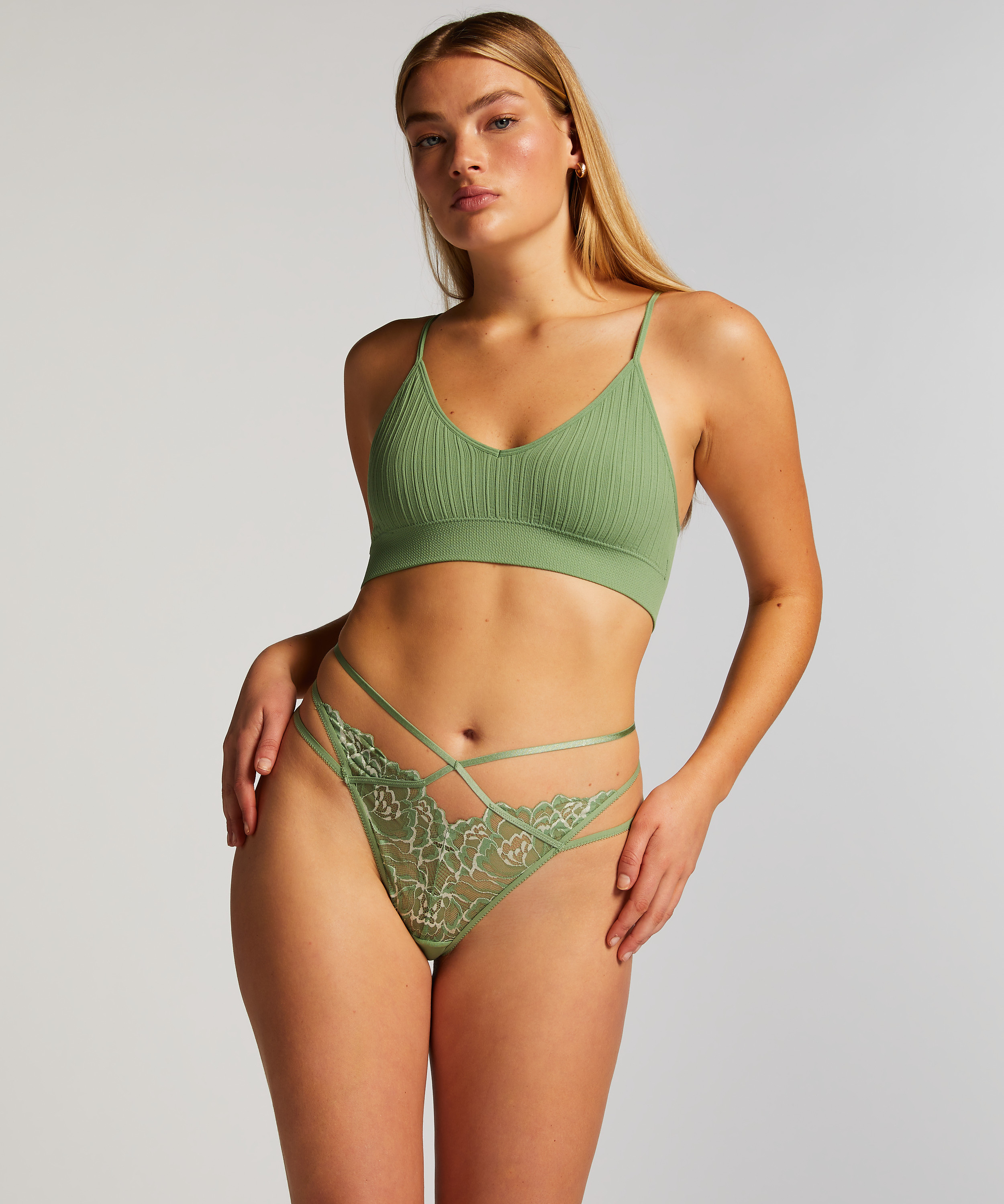 String Alexia, Groen, main