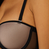 Soutien-gorge &agrave; armatures pr&eacute;form&eacute; sans bretelles Kylie, Noir