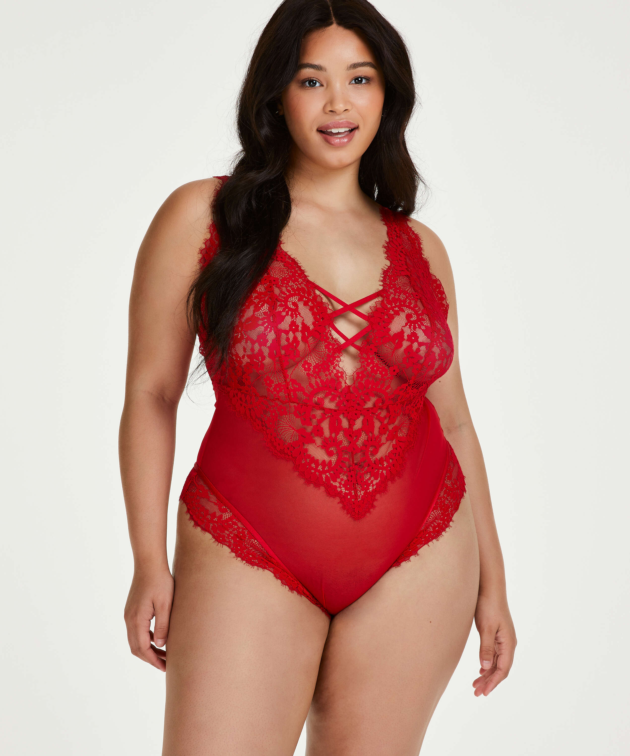 Body Alanis, Rouge, main