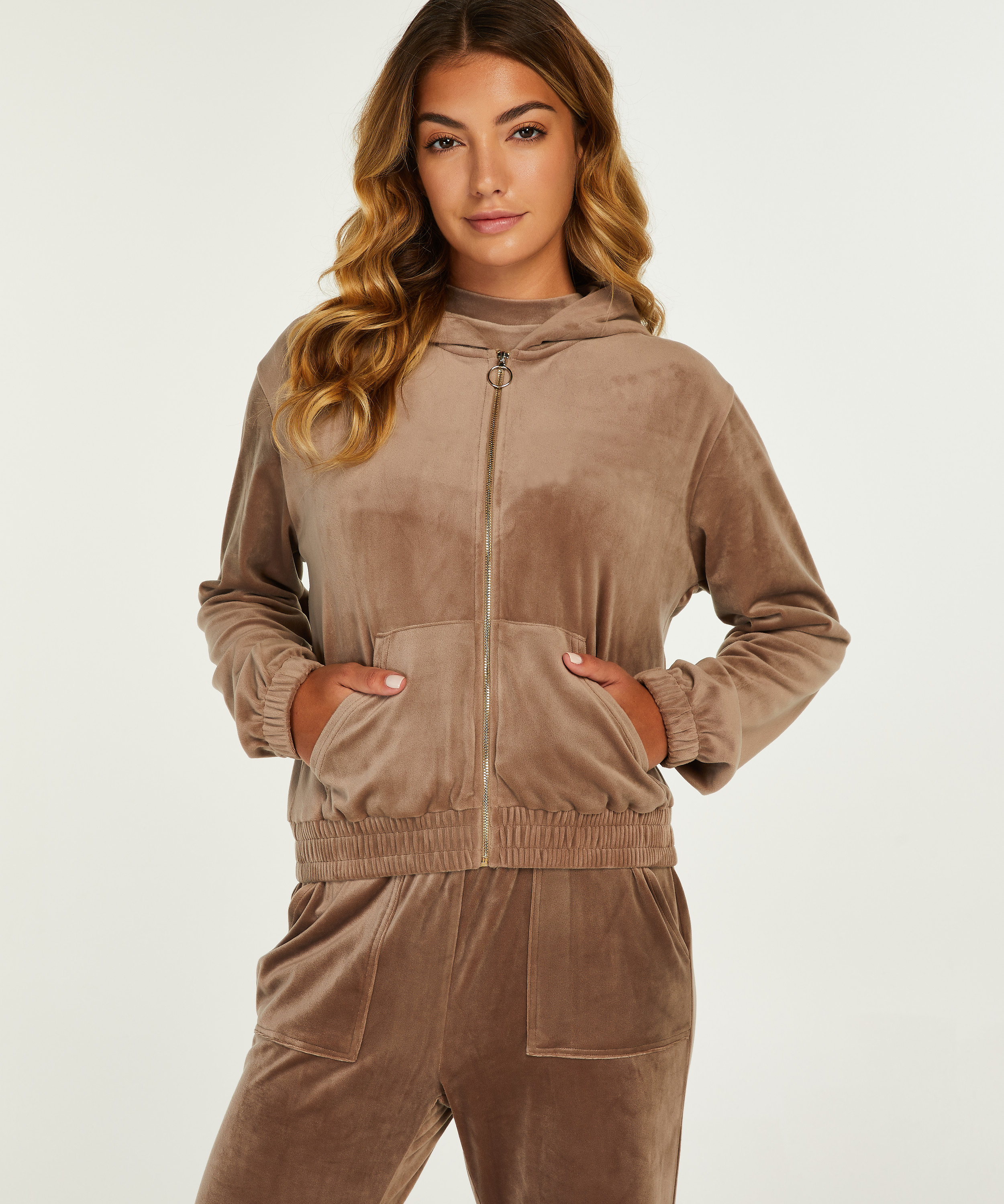 Manteau &agrave; capuche velours, Brun, main