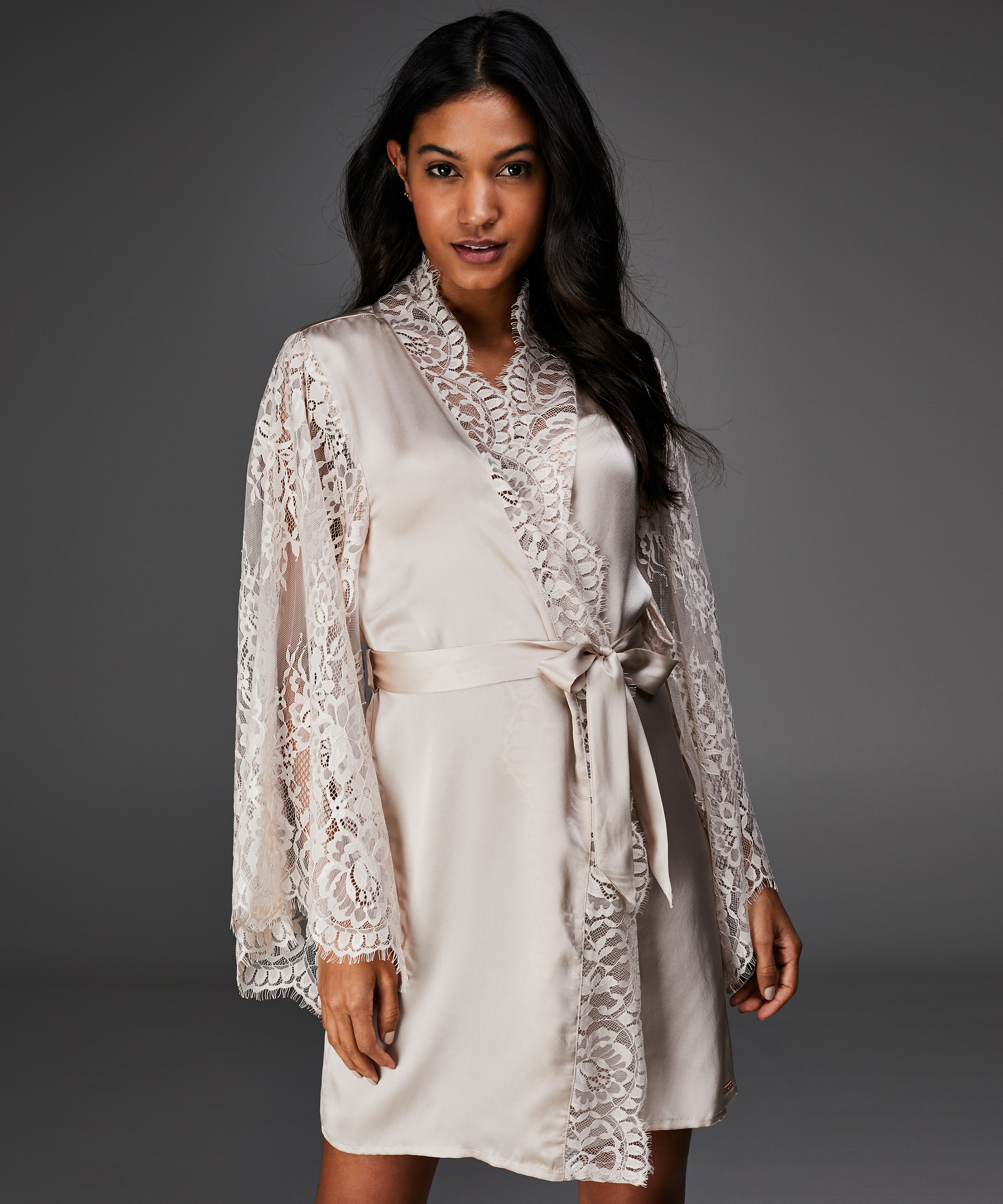 Kimono Zijde, Huidskleur, main